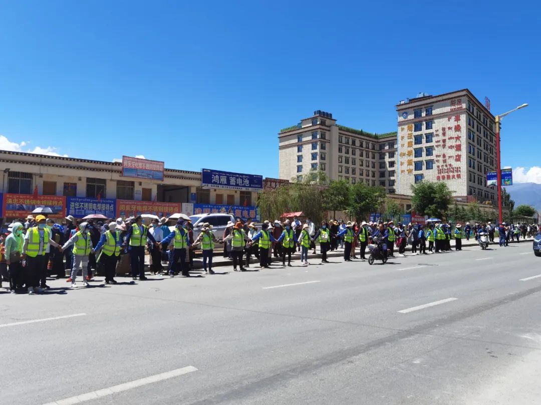 庆雪顿,控疫情,保安全 拉萨公交圆满完成雪顿特勤保障任务(图6)