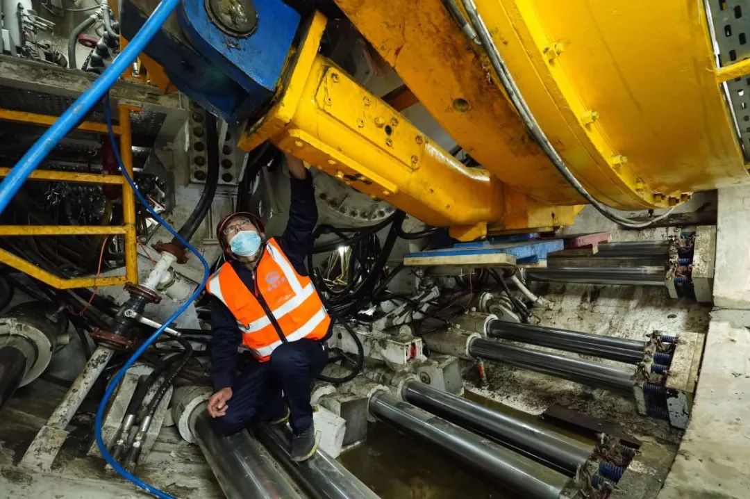 北京地铁3号线一期首站封顶！(图1)