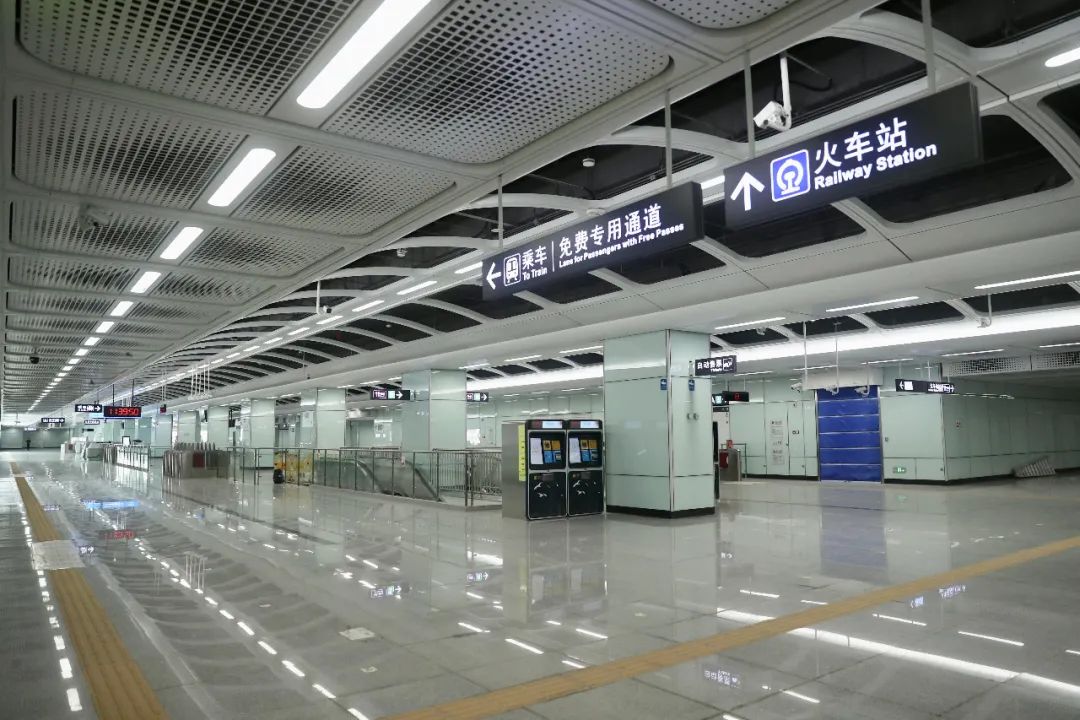 3-21120G024064Y.jpg