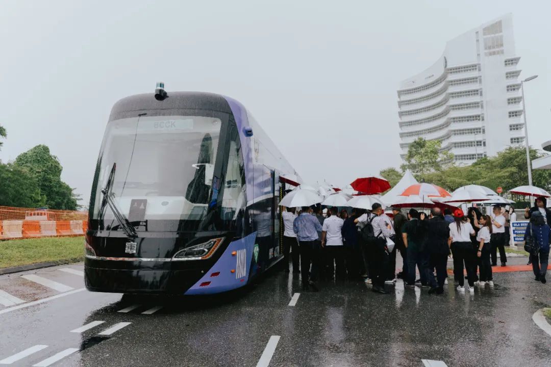 全球首列氢能源智轨在马来西亚正式试跑!(图6) 3-230ZG53R13L.jpg