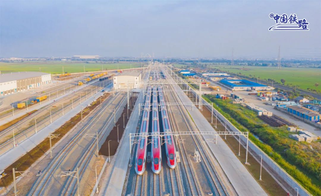东南亚地区首条高铁!雅万高铁开通运行!(图8) 3-230ZQ01019519.jpg