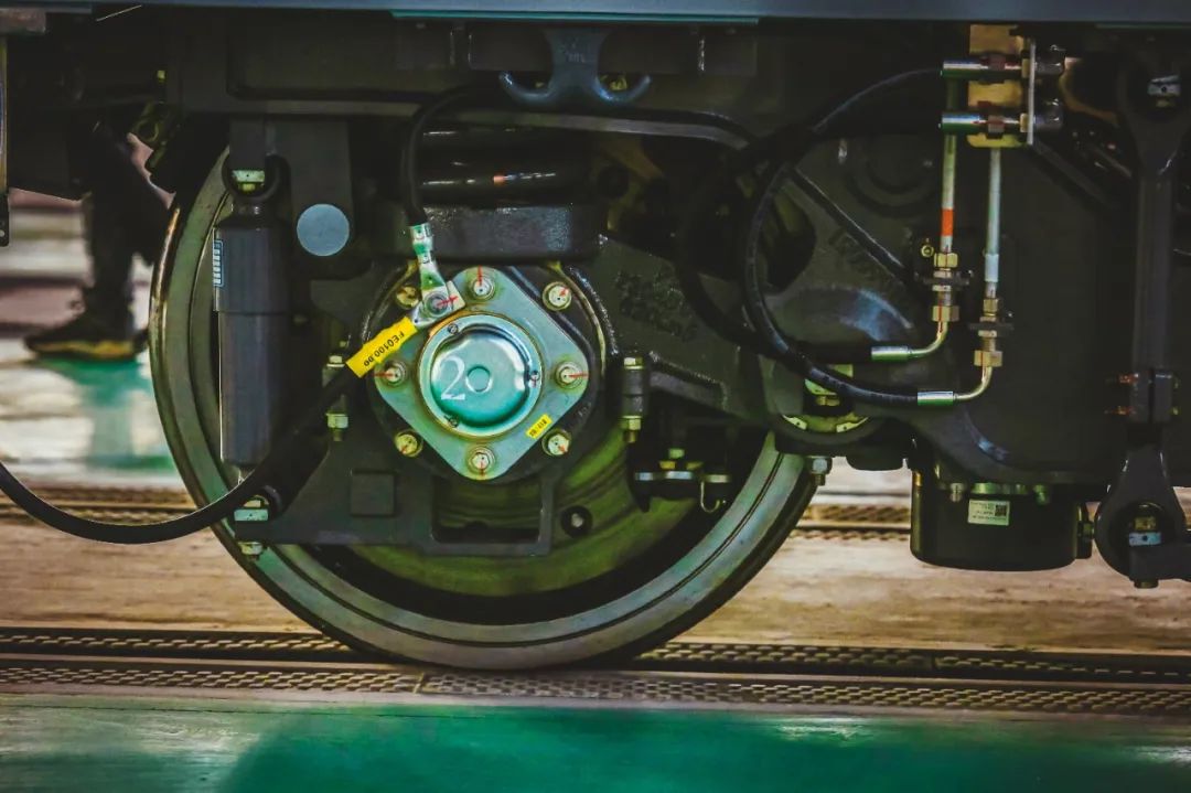 3-2310260ZF4S8.jpg