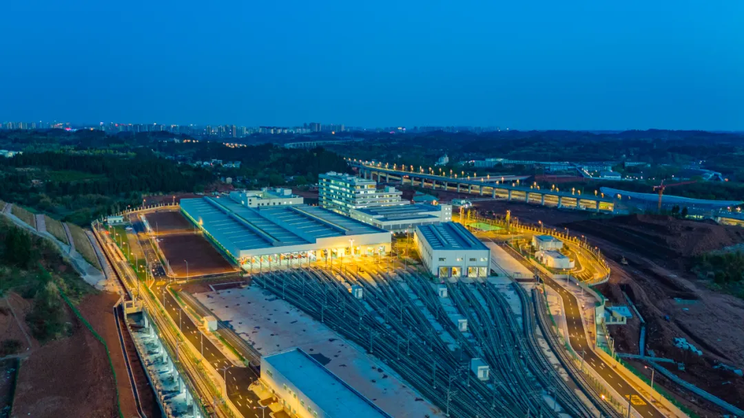 国内首个梯田造型地铁车辆段投入使用(图3)