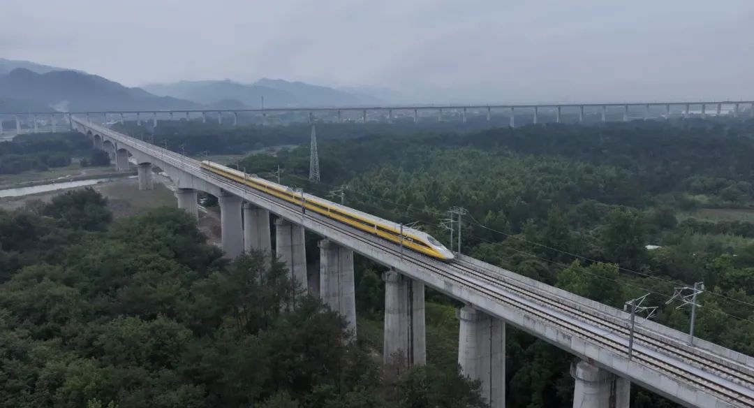 时速385公里!杭温高铁传来最新消息(图2) 3-24060F91I14J.jpg