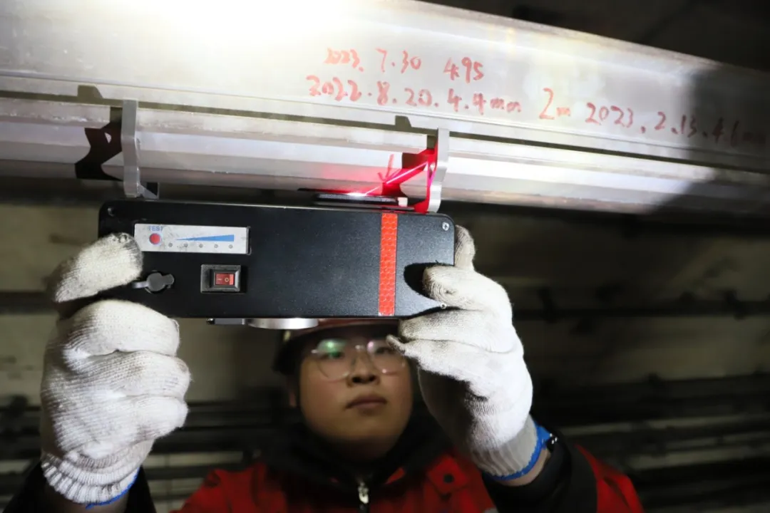 3-240Q60Z124952.png 3-240Q60Z124952.png