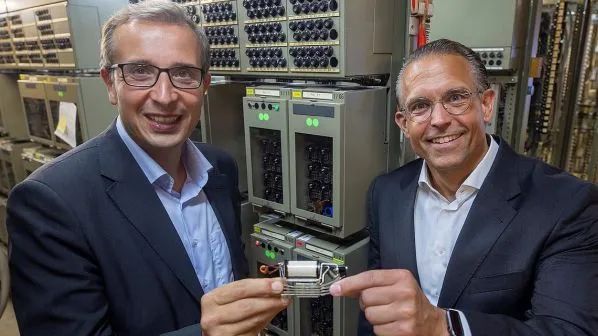 西门子赢得 1.8 亿欧元德国轻轨数字联锁合同(图1)