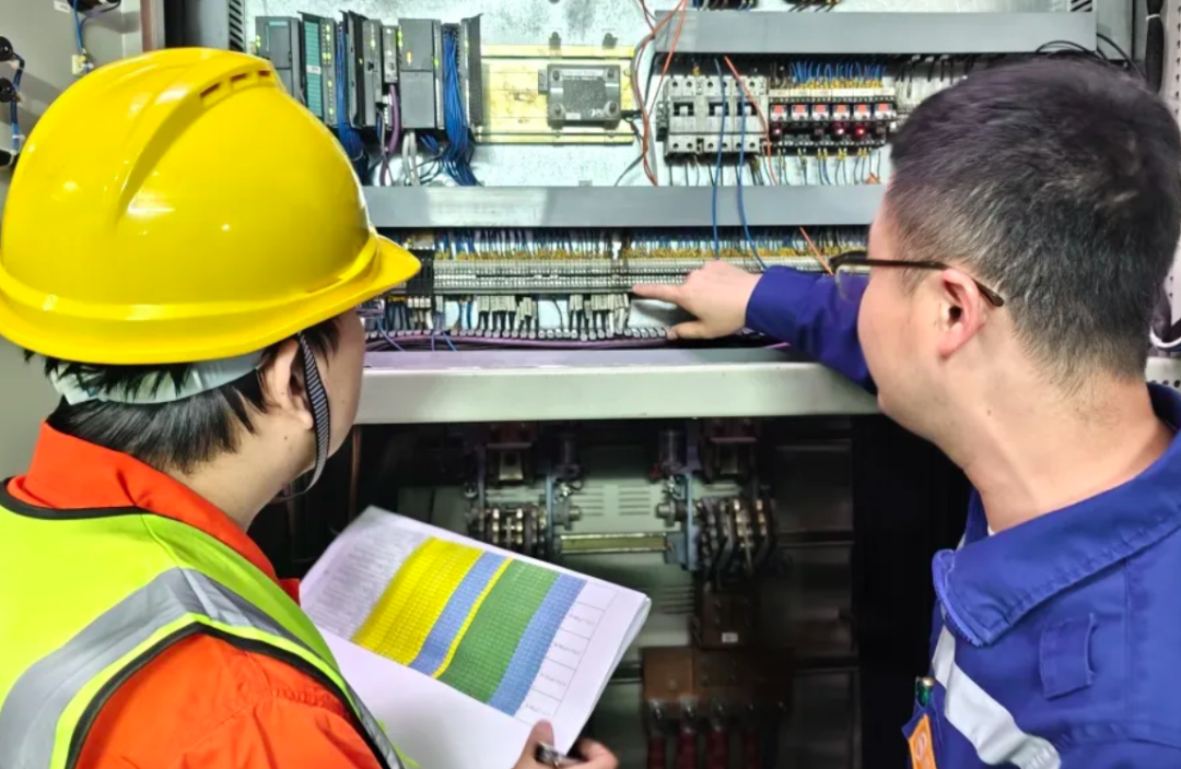 上海轨道交通4号线牵引设备大修改造实现“零差错”(图5) 3-240929135F5204.png