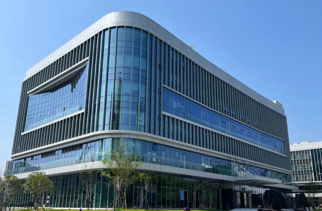 3-2410140U033F1.jpg 3-2410140U033F1.jpg