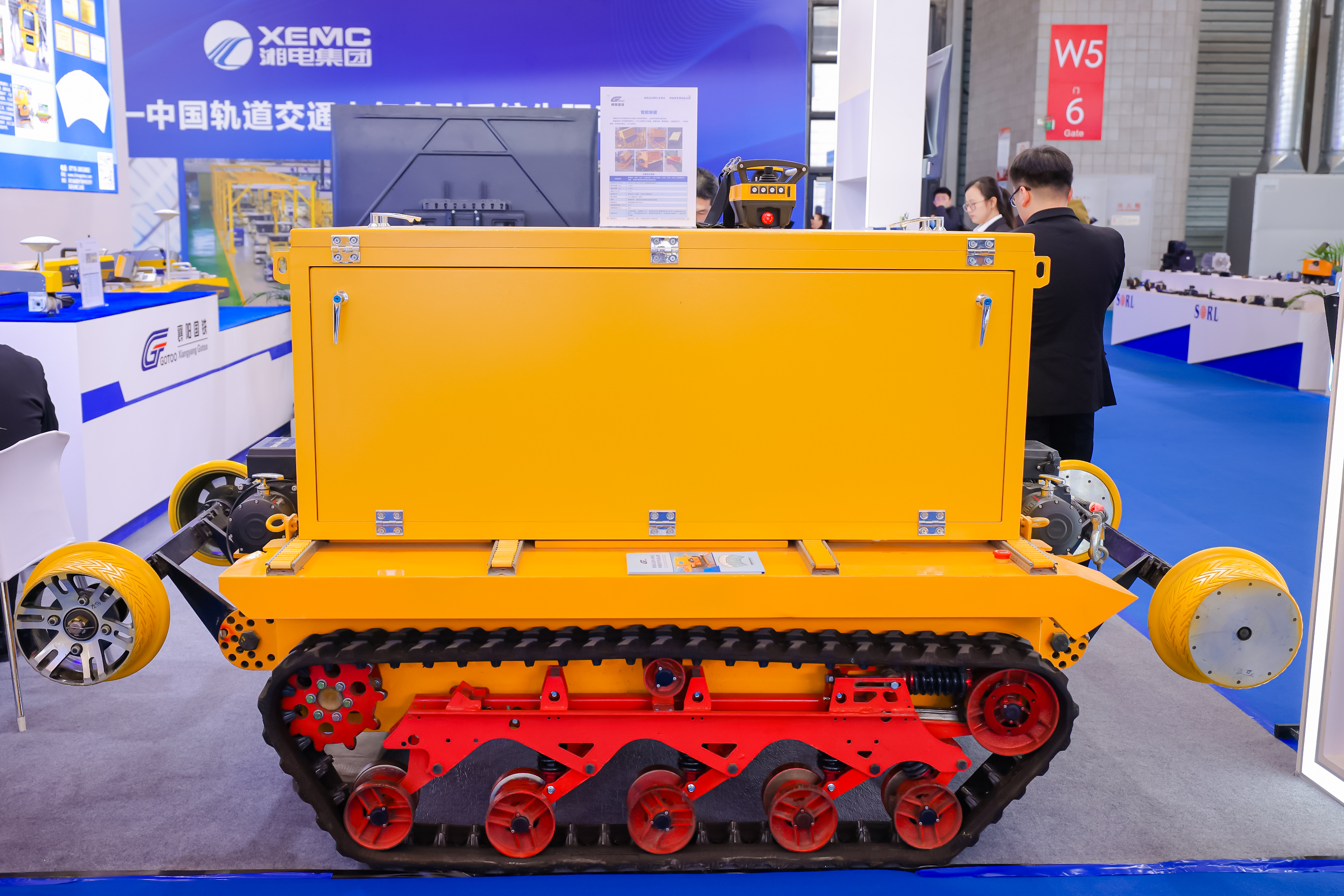 3-25021G10925Z8.jpg