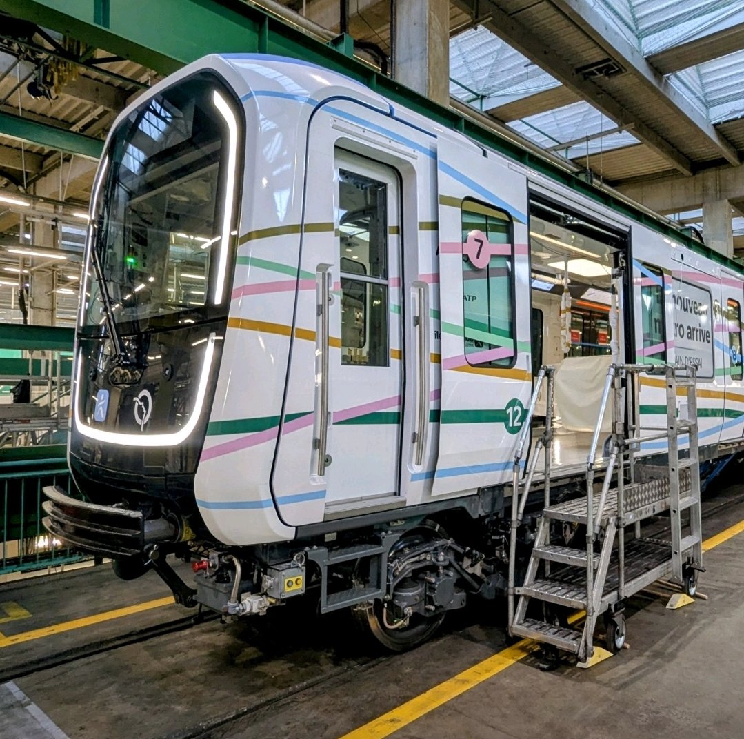 3-2502200U31TI.jpg